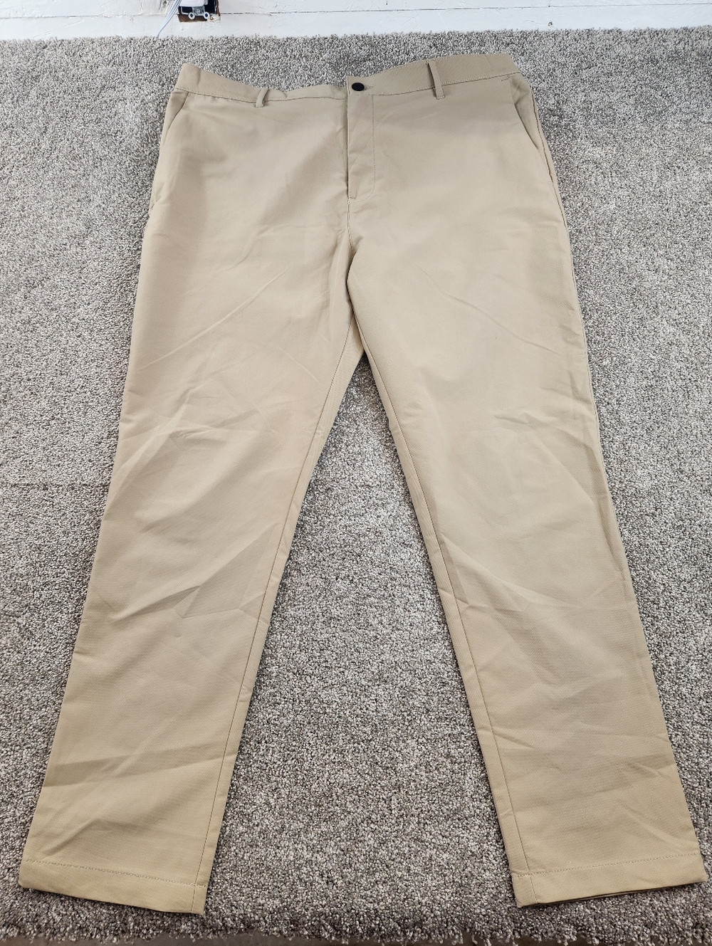 Banana Republic Men's Pants 40X32 Tan Golf Comfort Flat Front Beige